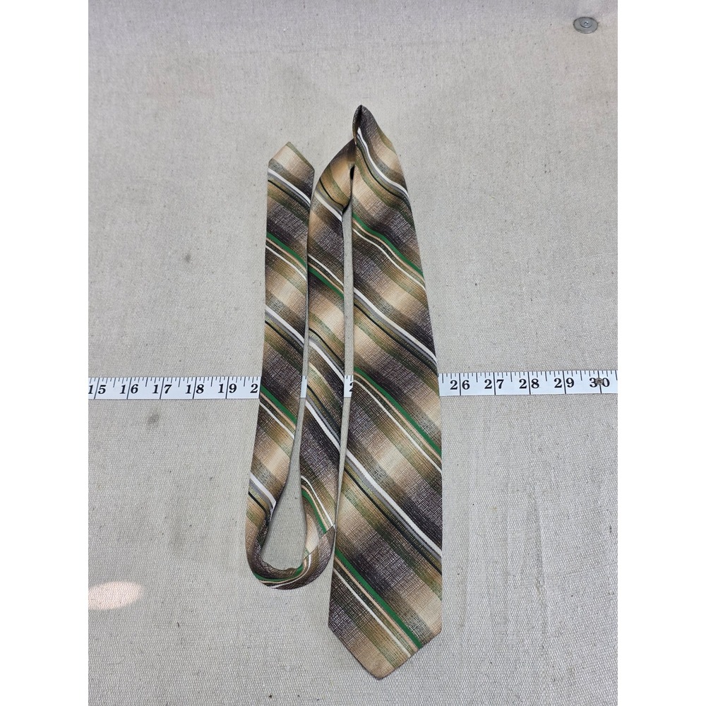 Wembley Vintage Mens Necktie Brown Green Tan Striped Textured Polyester Tie
